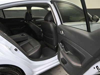 2024 Nissan Altima SR VC-Turbo FWD