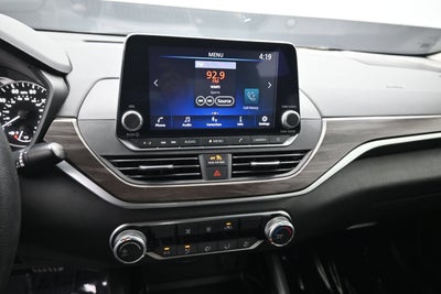 2023 Nissan Altima SV FWD