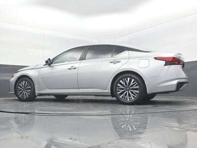 2023 Nissan Altima SV FWD