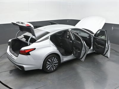 2023 Nissan Altima SV FWD