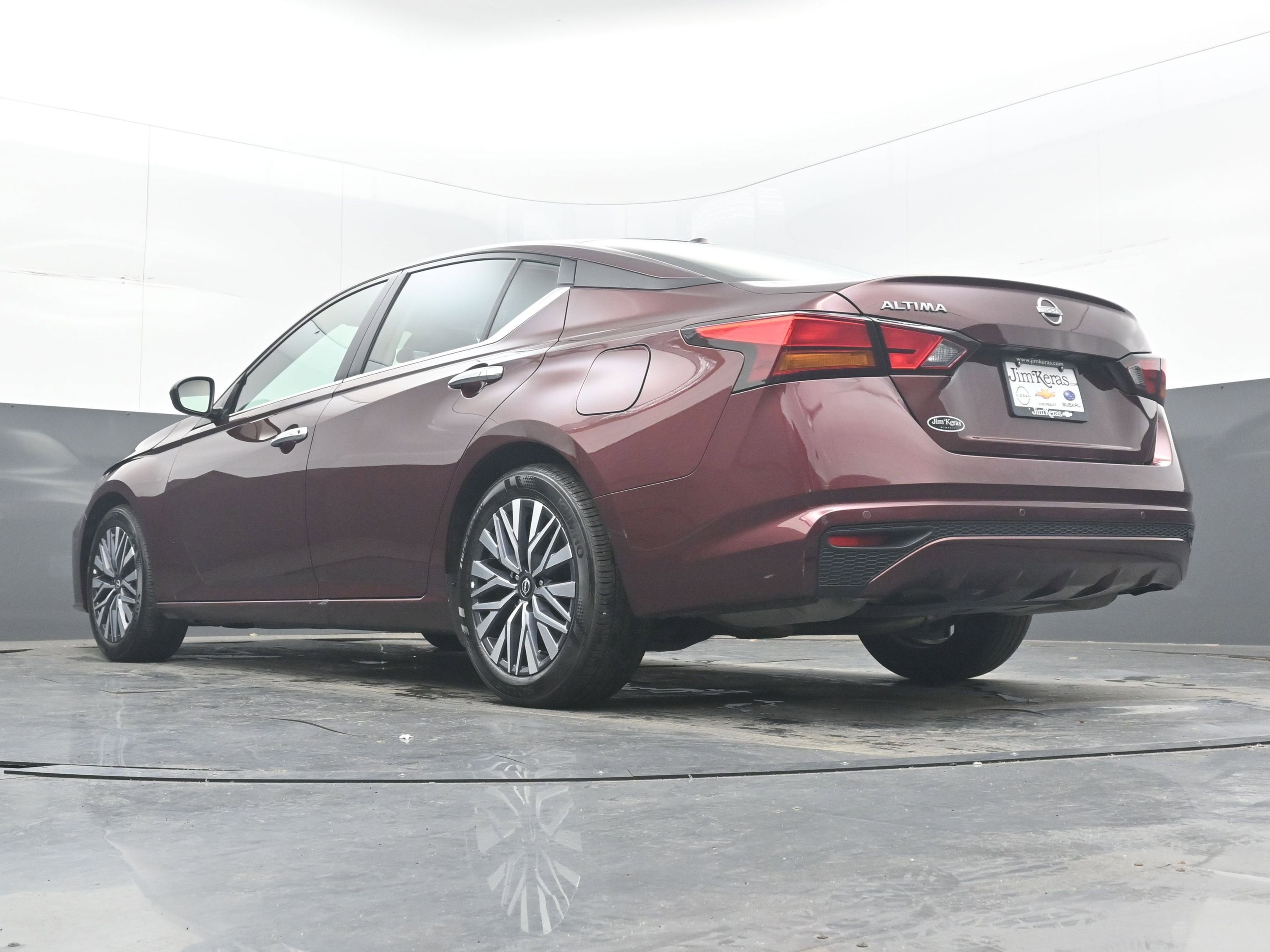 2025 Nissan Altima SV FWD
