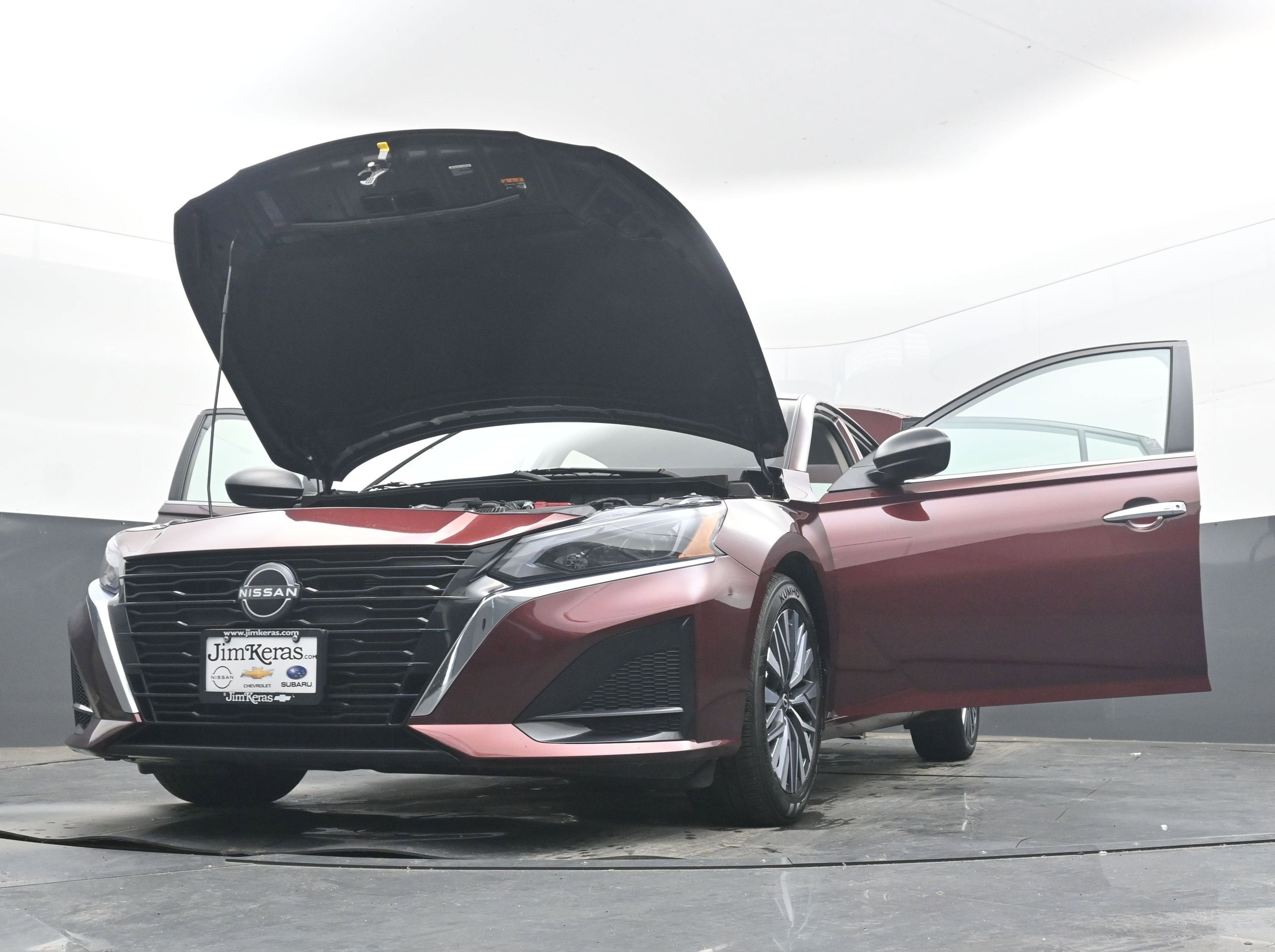 2025 Nissan Altima SV FWD