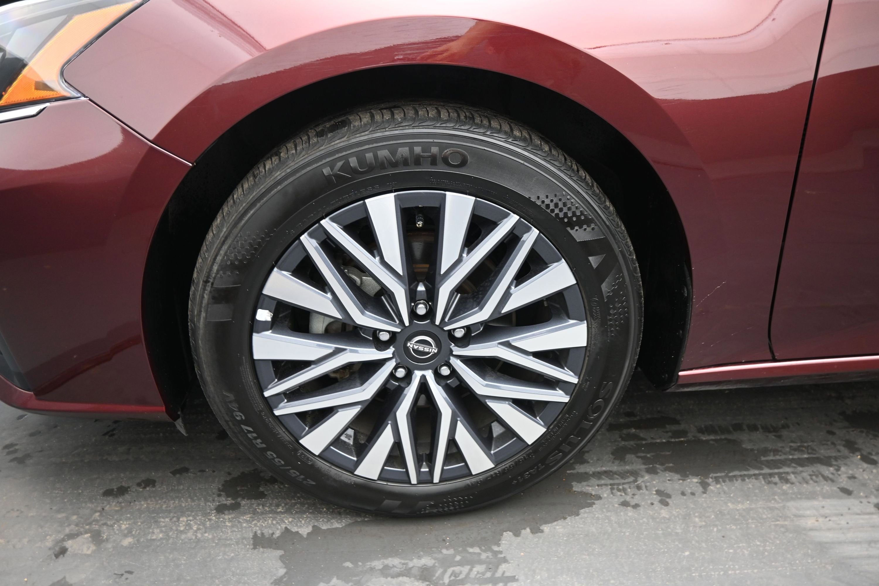 2025 Nissan Altima SV FWD