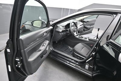 2026 Nissan Altima SV FWD