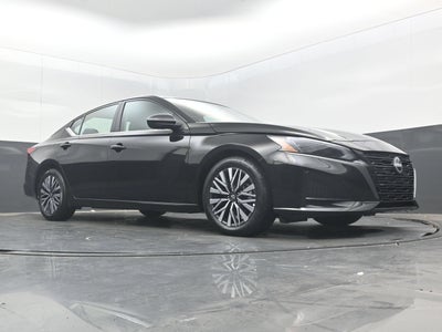 2026 Nissan Altima SV FWD