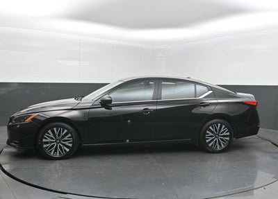 2026 Nissan Altima SV FWD