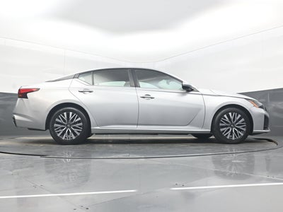 2023 Nissan Altima SV FWD