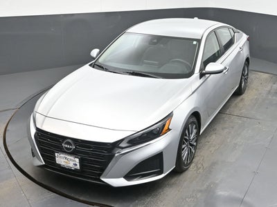 2023 Nissan Altima SV FWD