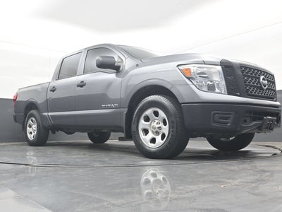 2018 Nissan TITAN S