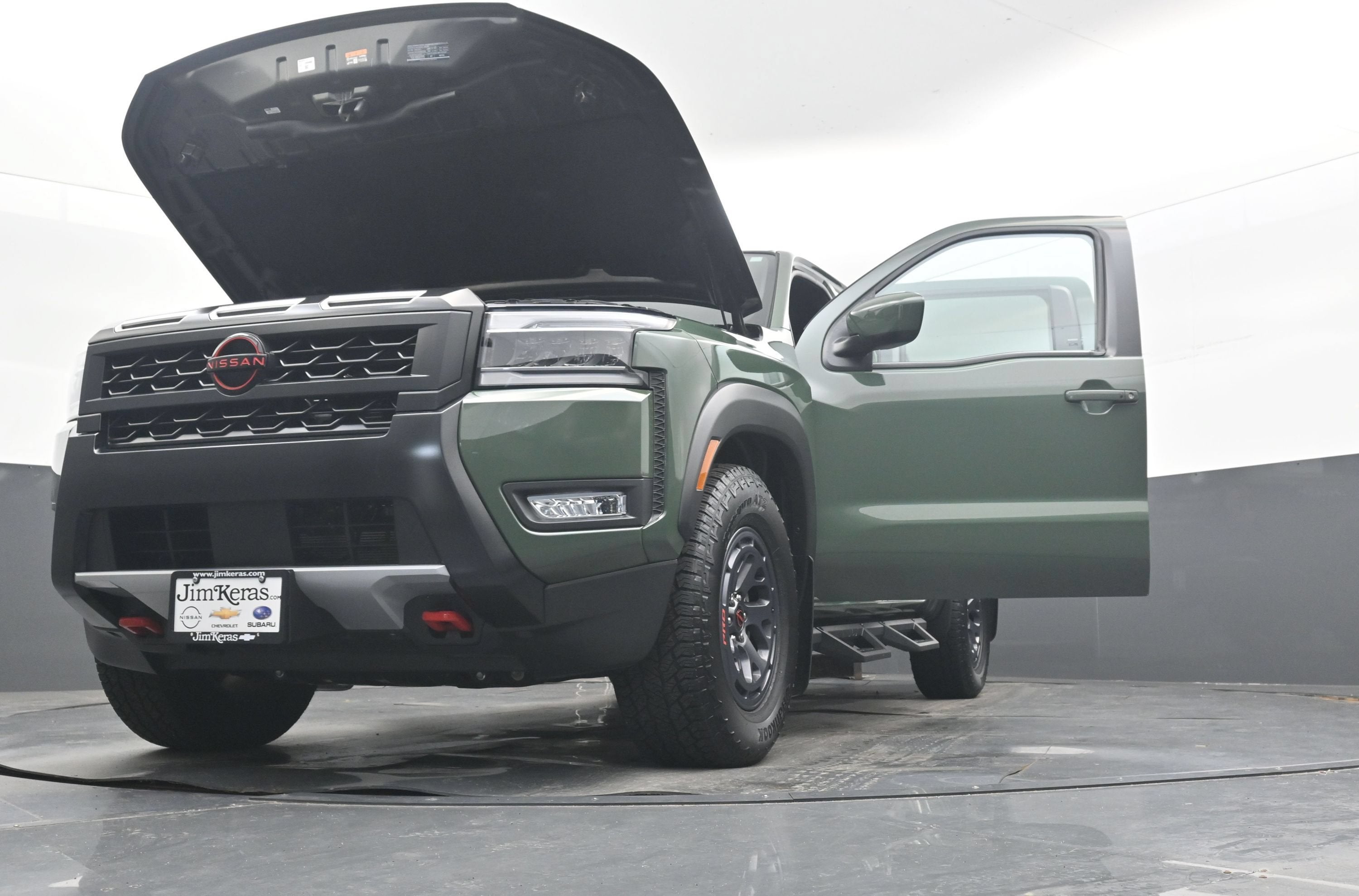2025 Nissan Frontier Crew Cab PRO-X 4x2