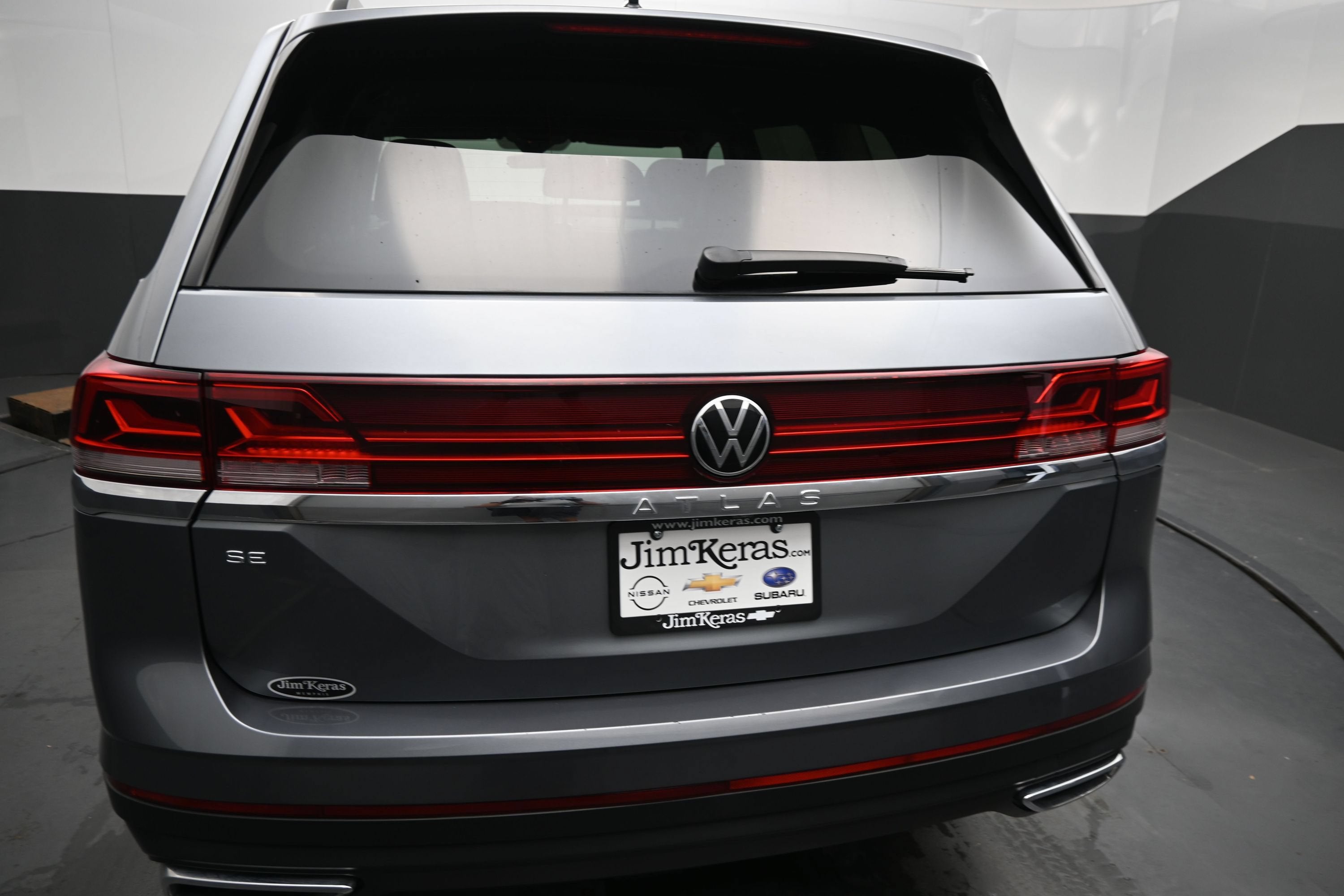 2024 Volkswagen Atlas 2.0T SE