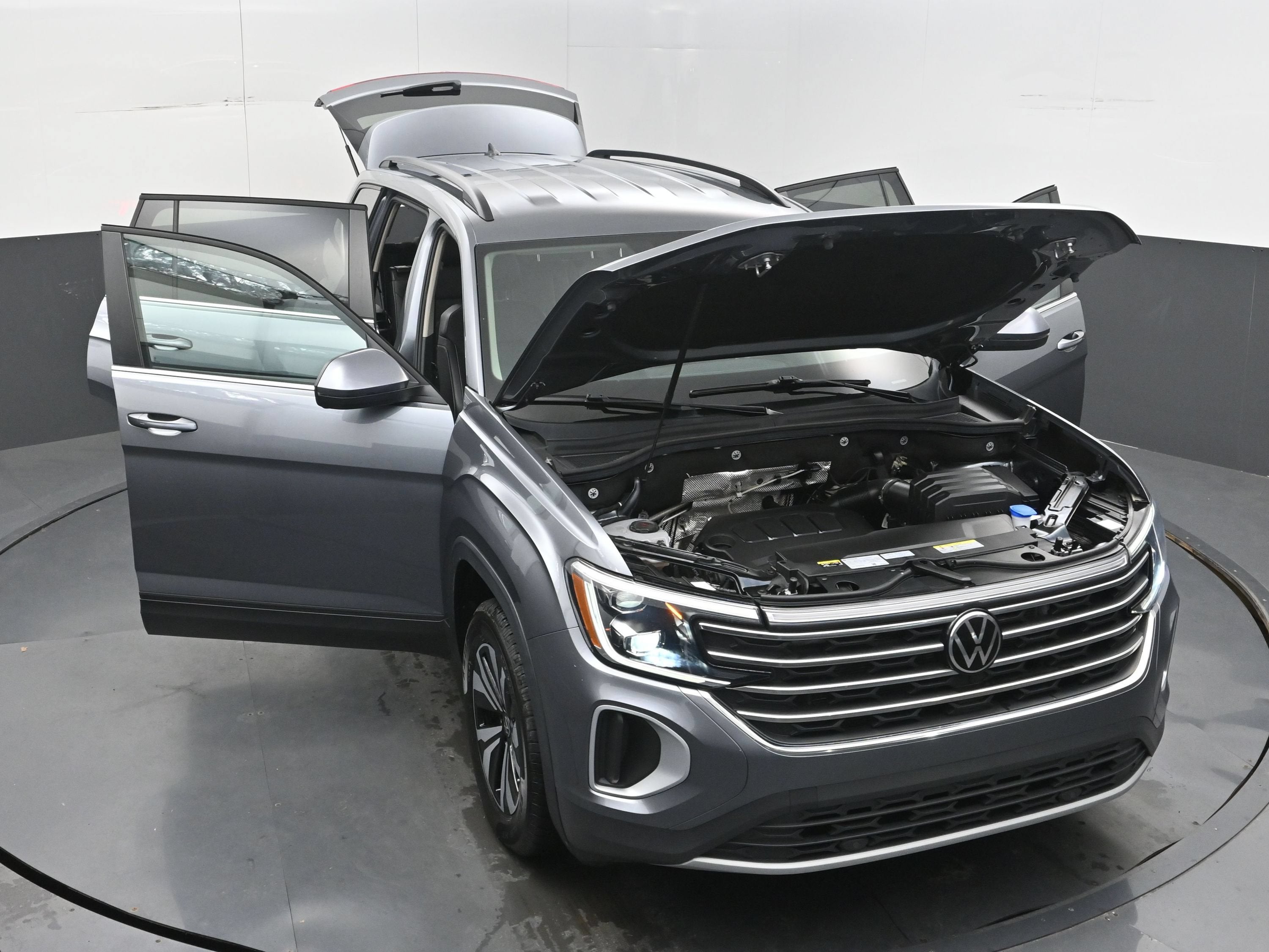 2024 Volkswagen Atlas 2.0T SE