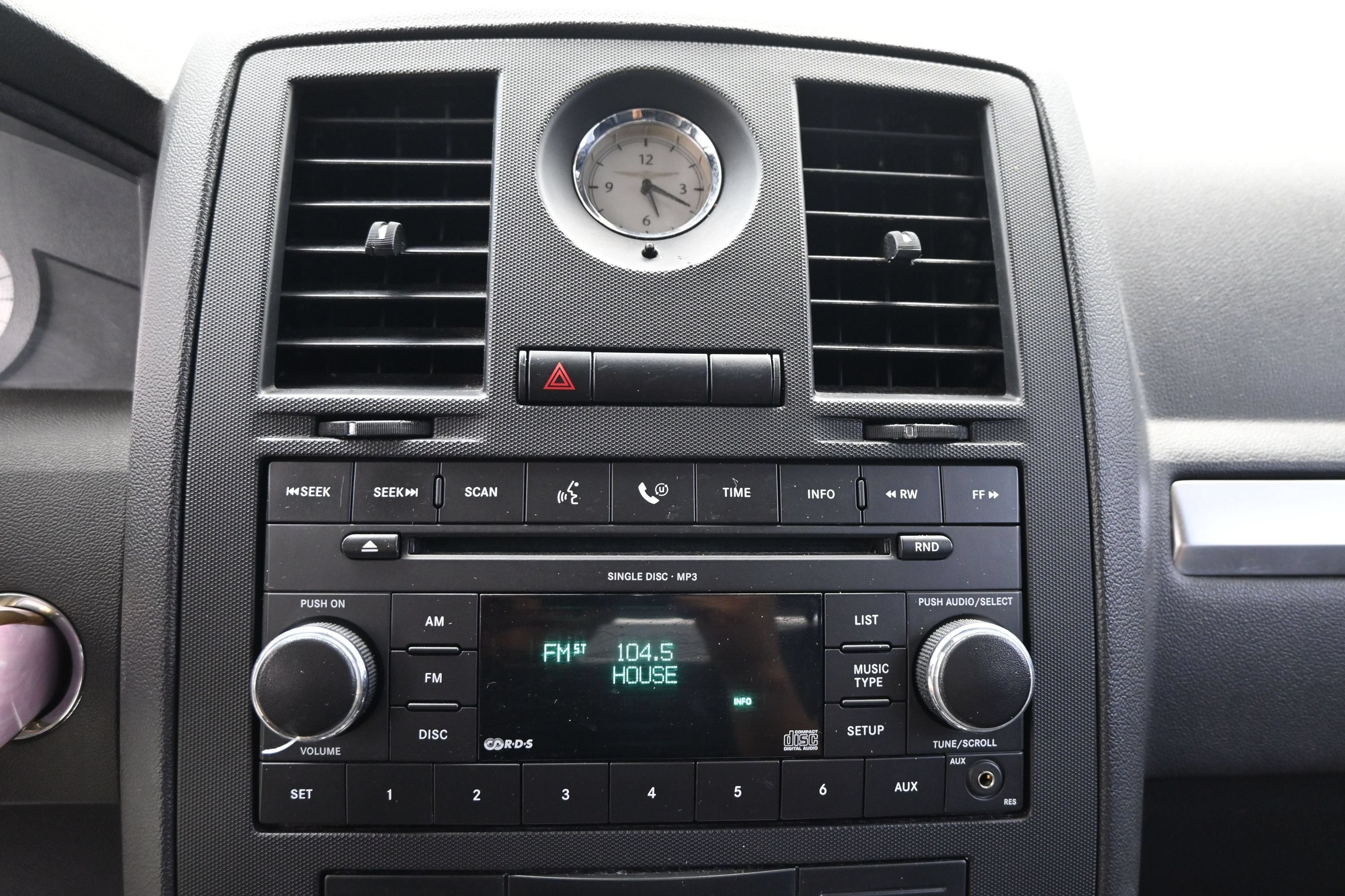 2008 Chrysler 300 LX