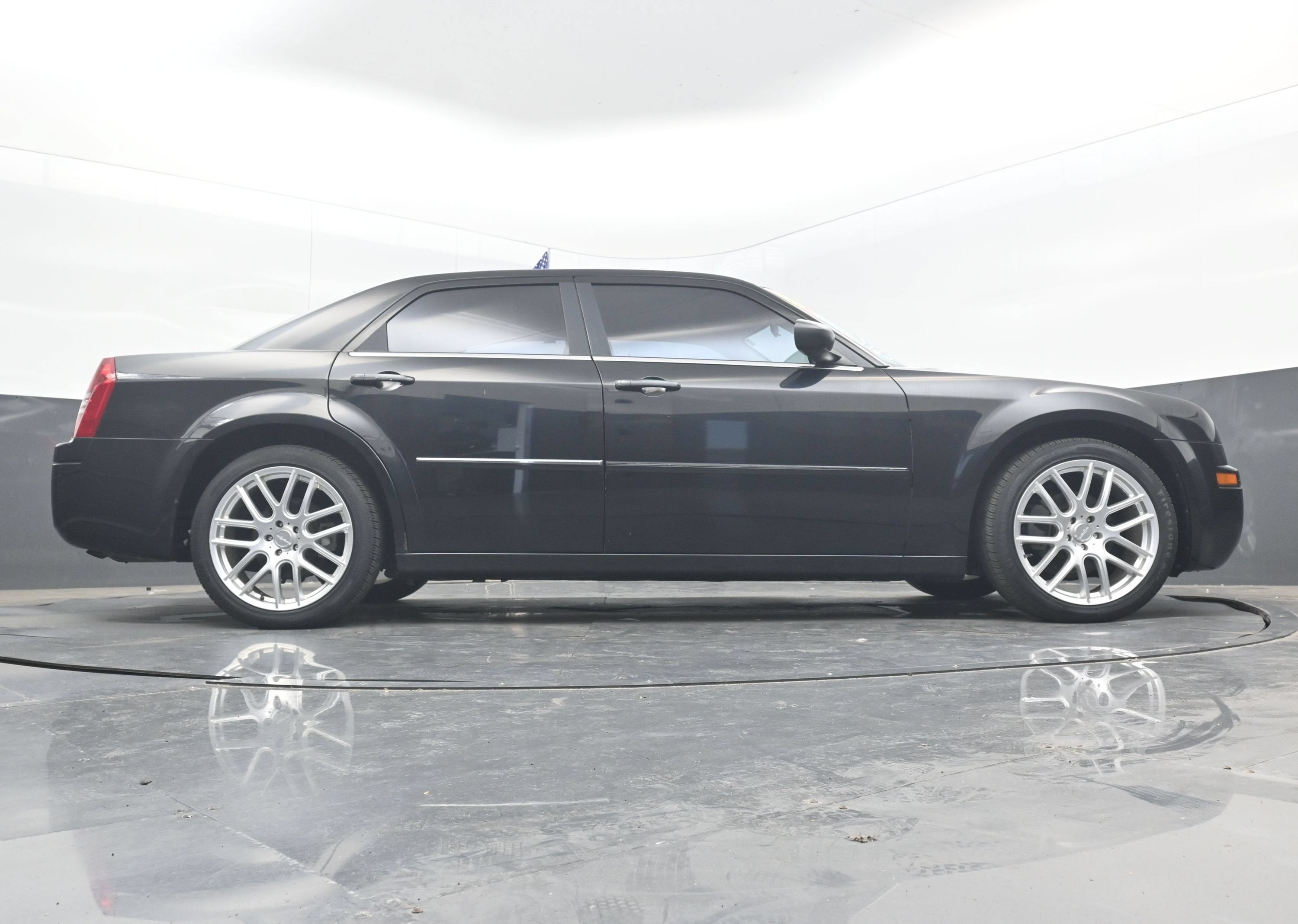 2008 Chrysler 300 LX
