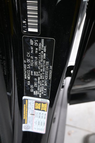 2025 Kia K4 LXS