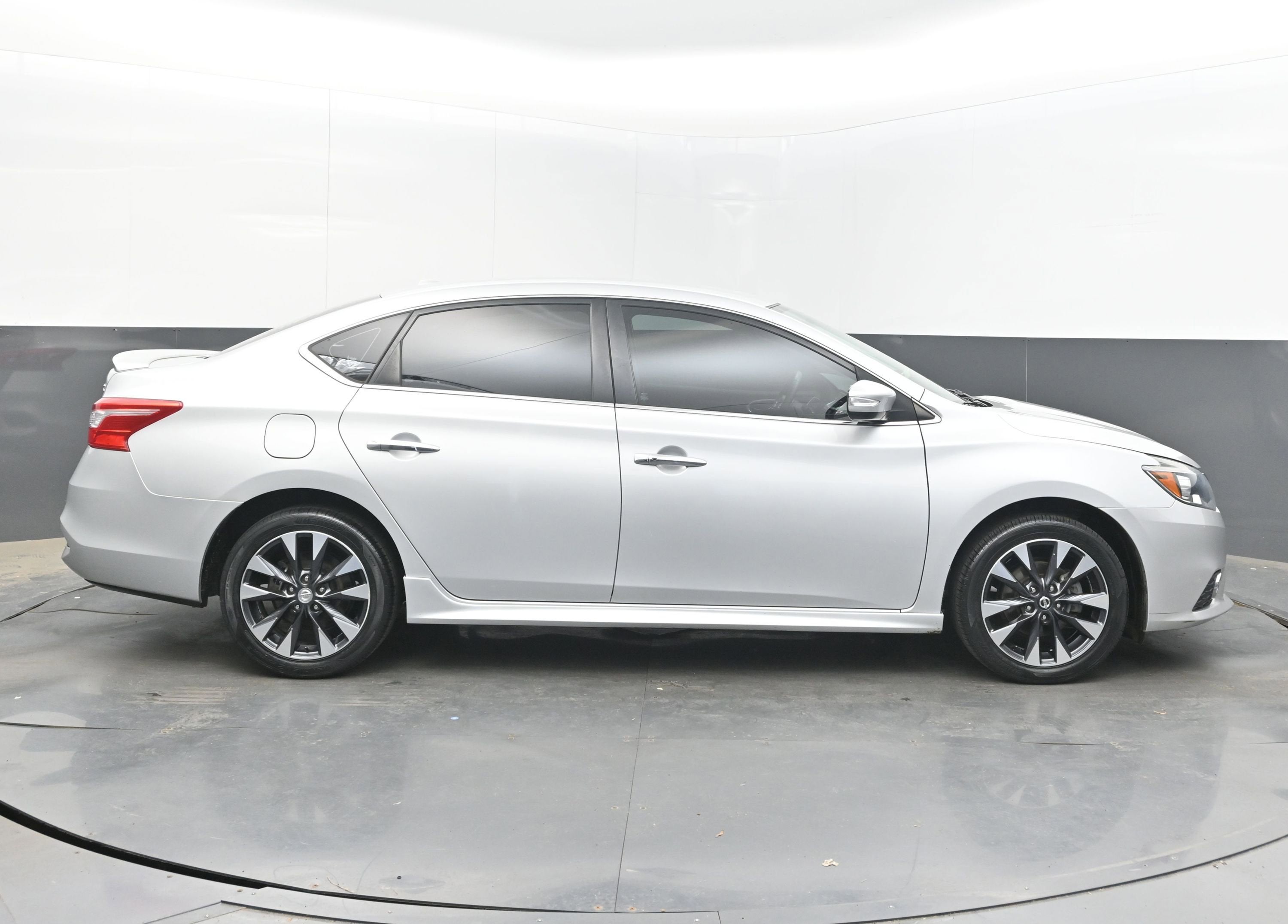 2018 Nissan Sentra SR