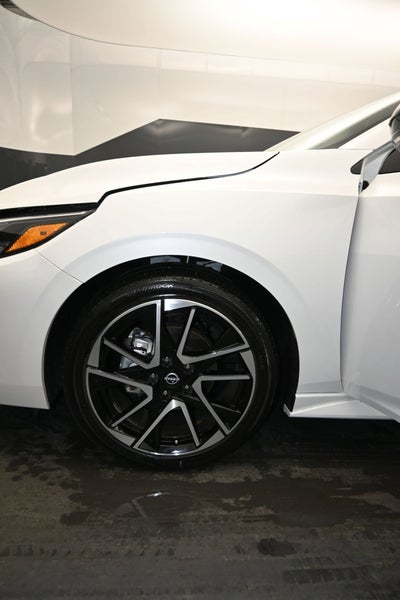 2024 Nissan Sentra SR Xtronic CVT