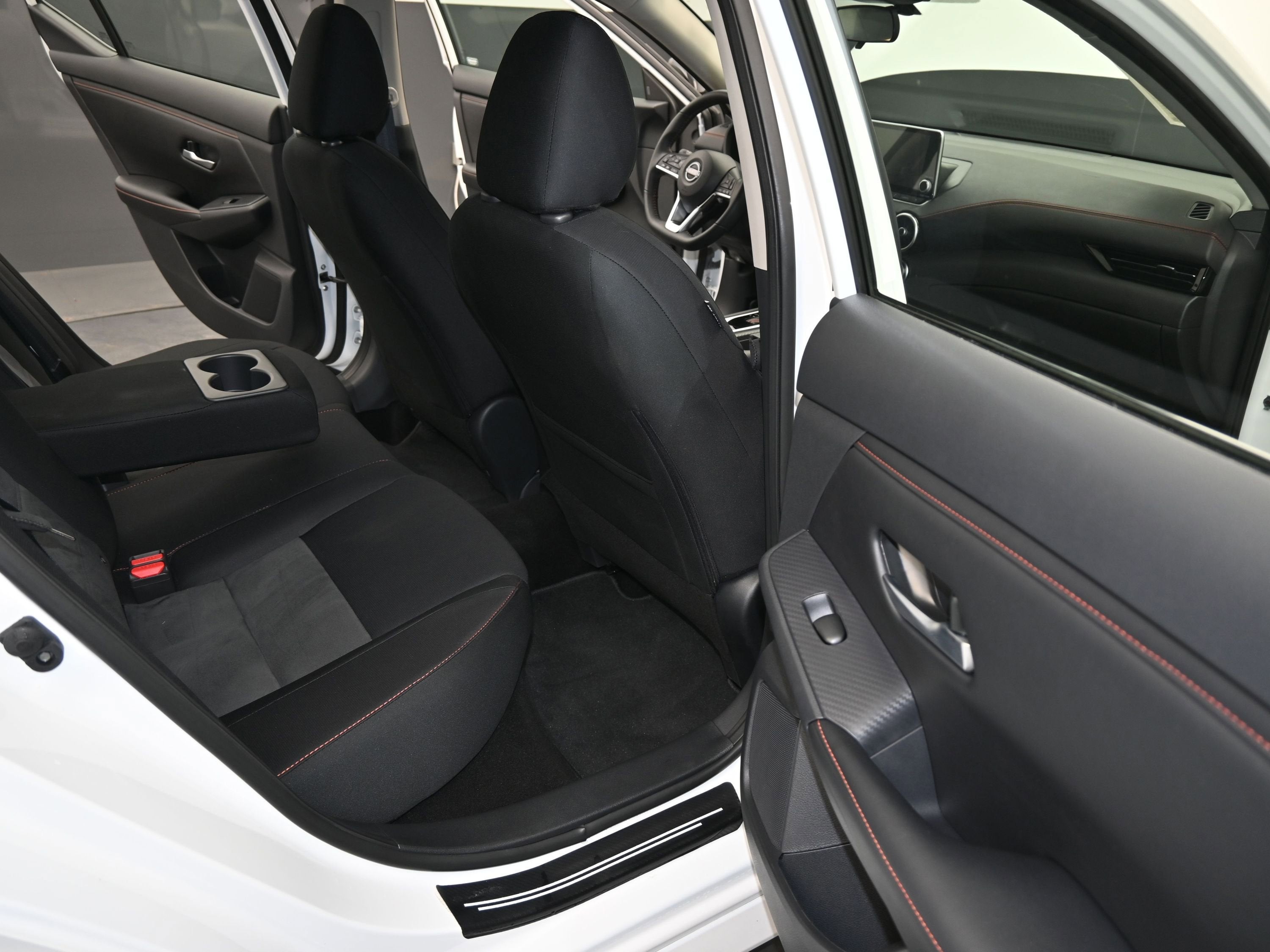 2024 Nissan Sentra SR Xtronic CVT