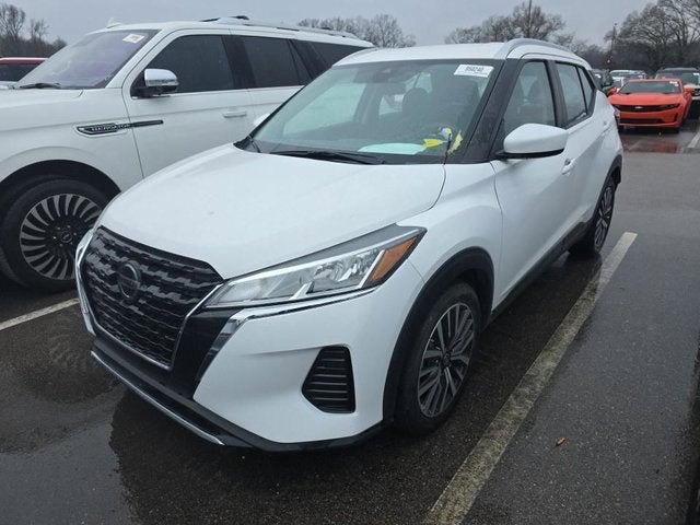 2021 Nissan Kicks SV Xtronic CVT