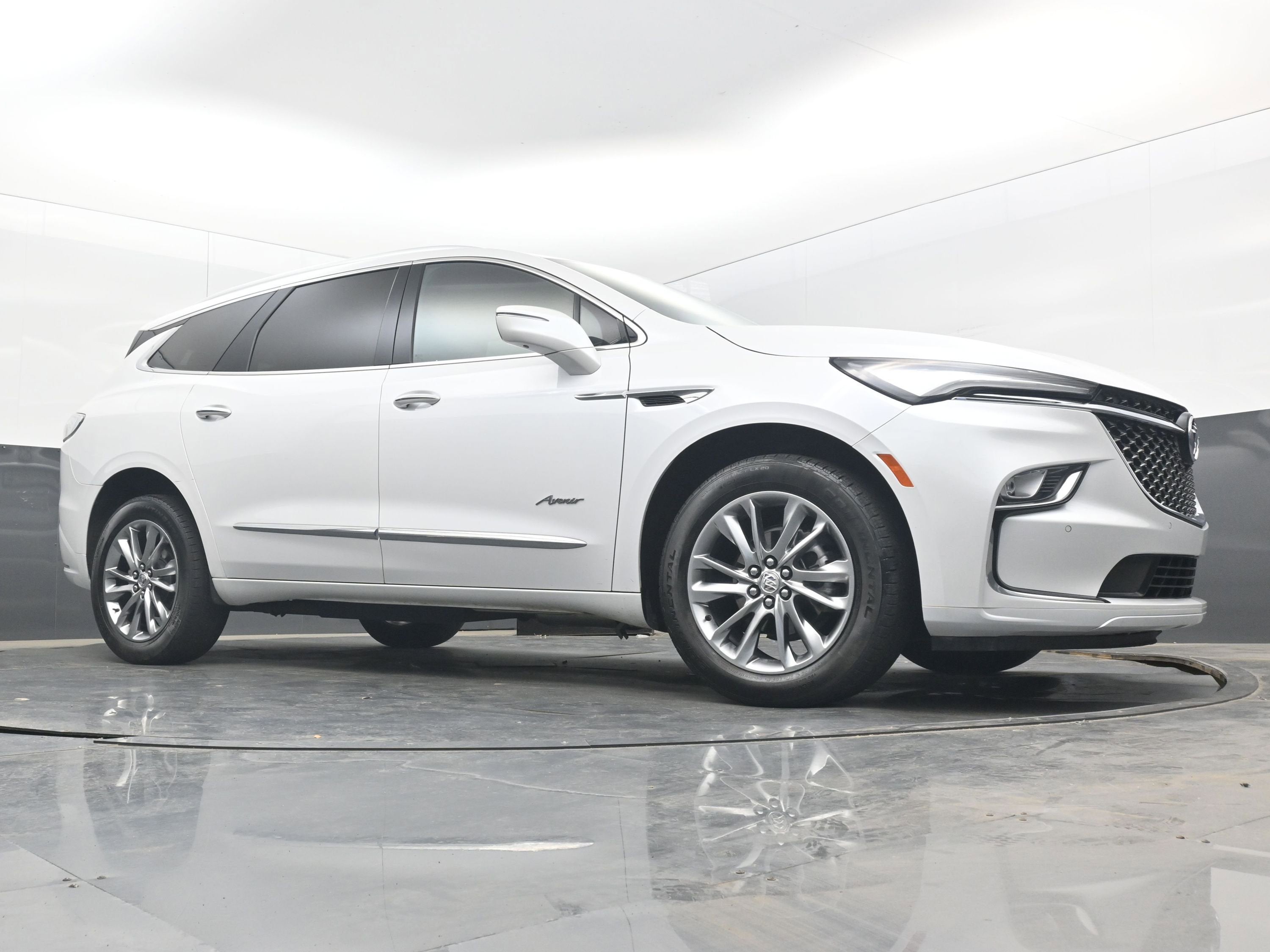 2024 Buick Enclave Avenir