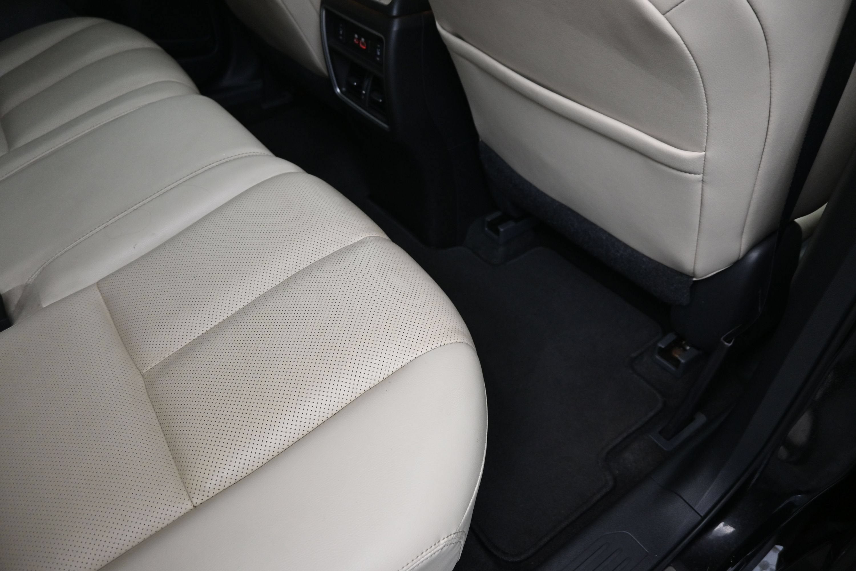 2023 Nissan Murano SL FWD