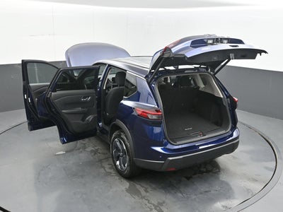 2025 Nissan Rogue SV FWD