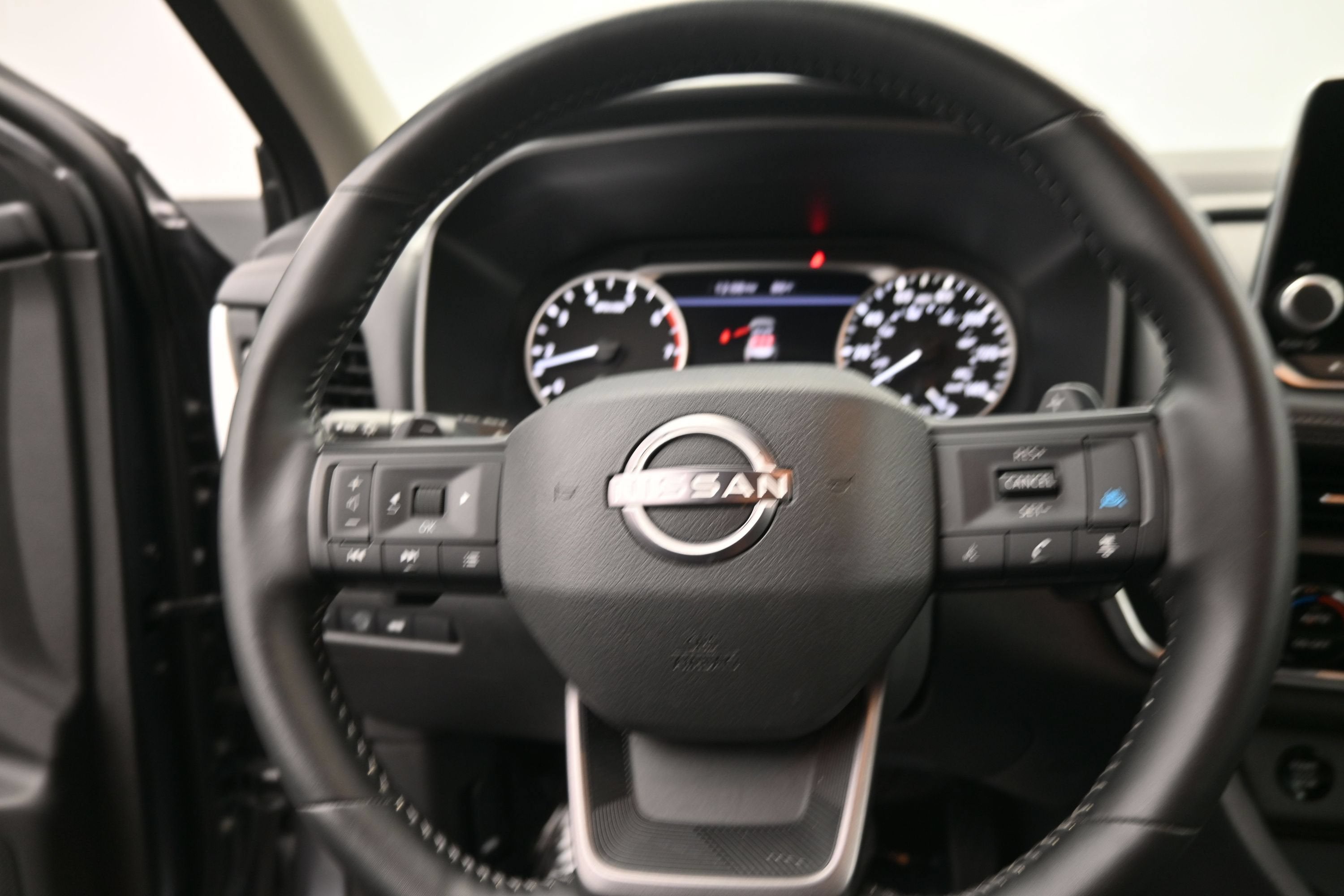 2025 Nissan Rogue SV FWD