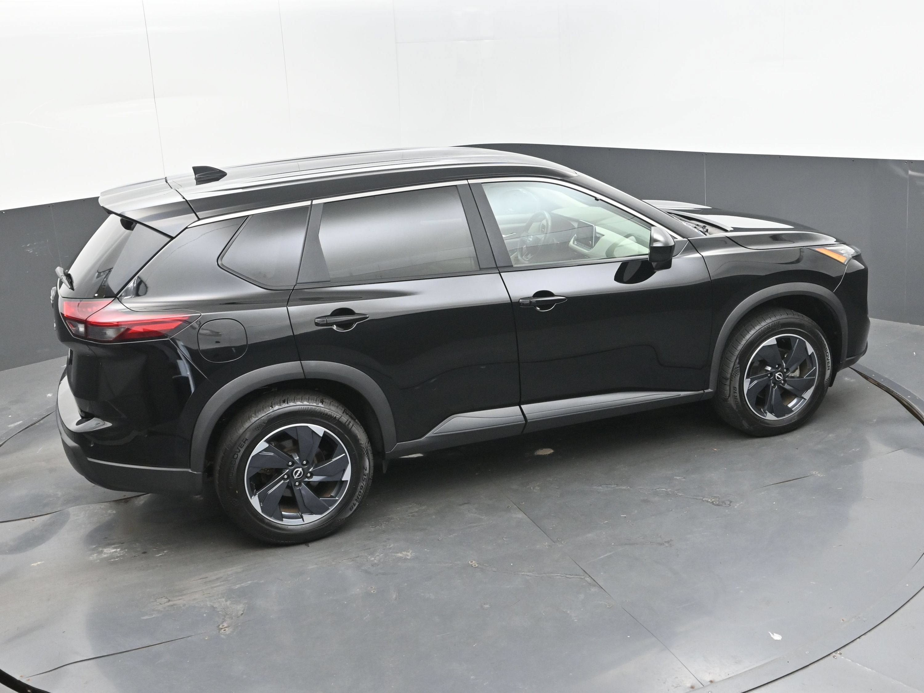 2025 Nissan Rogue SV FWD