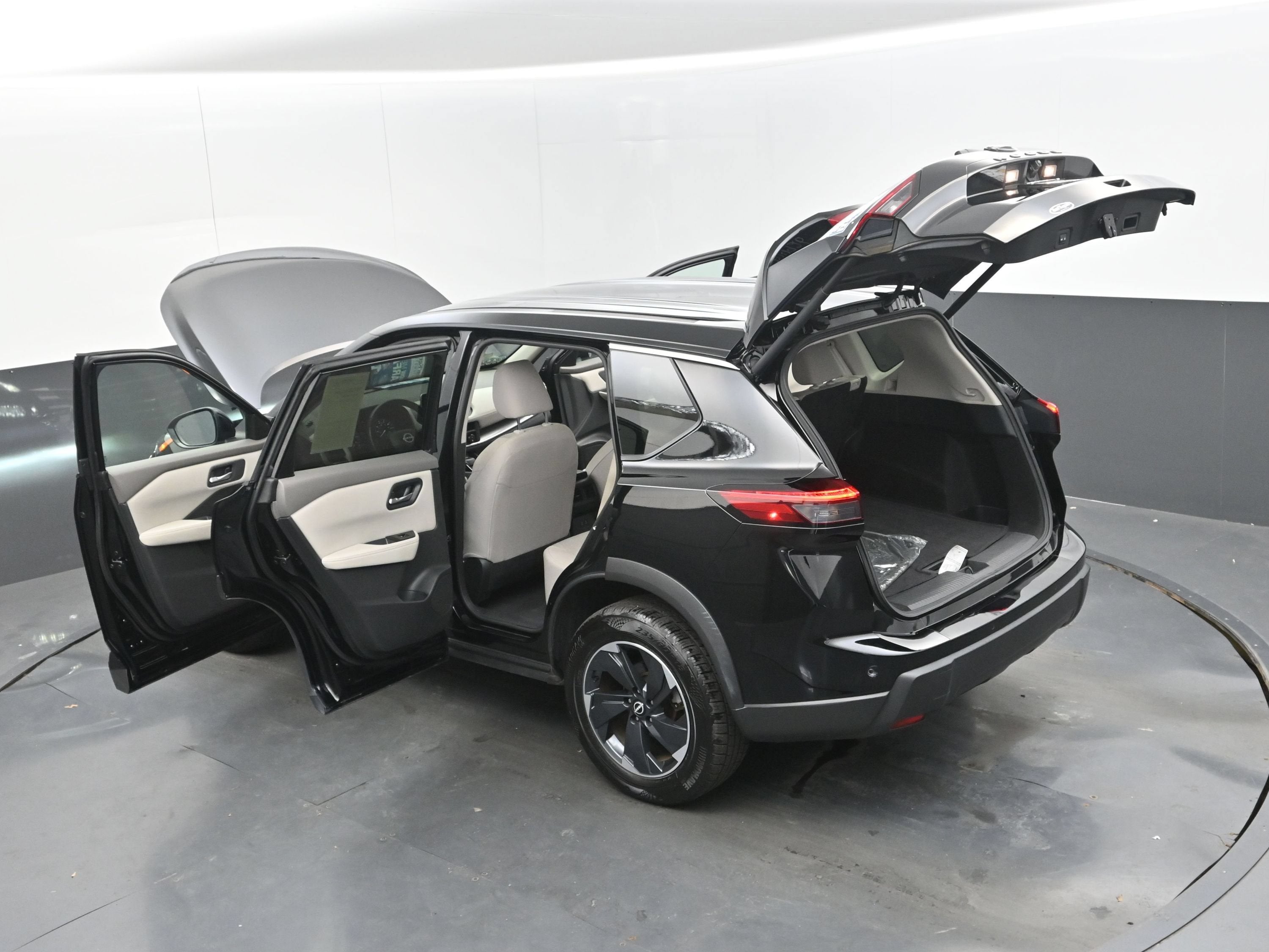 2025 Nissan Rogue SV FWD