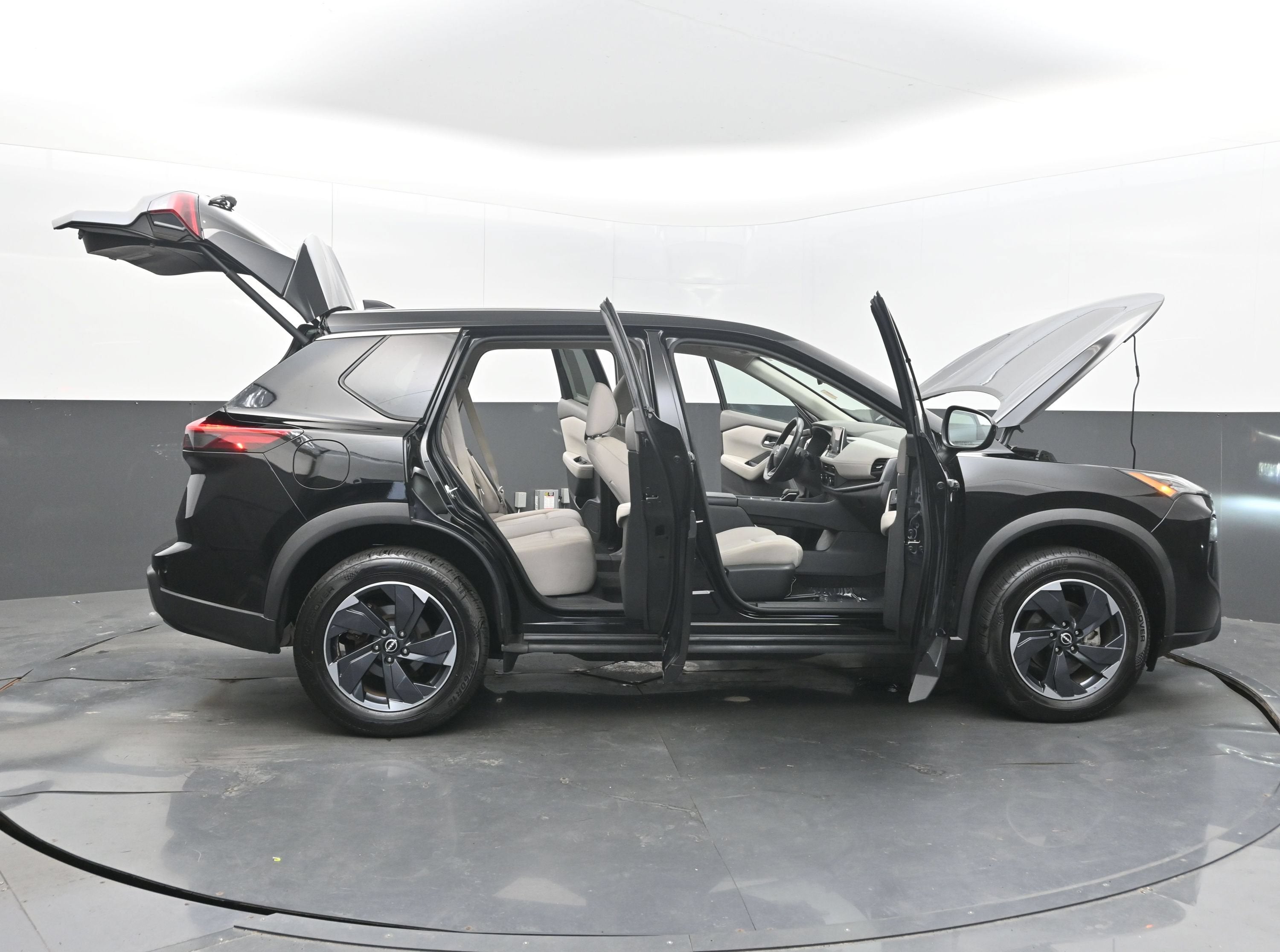 2025 Nissan Rogue SV FWD