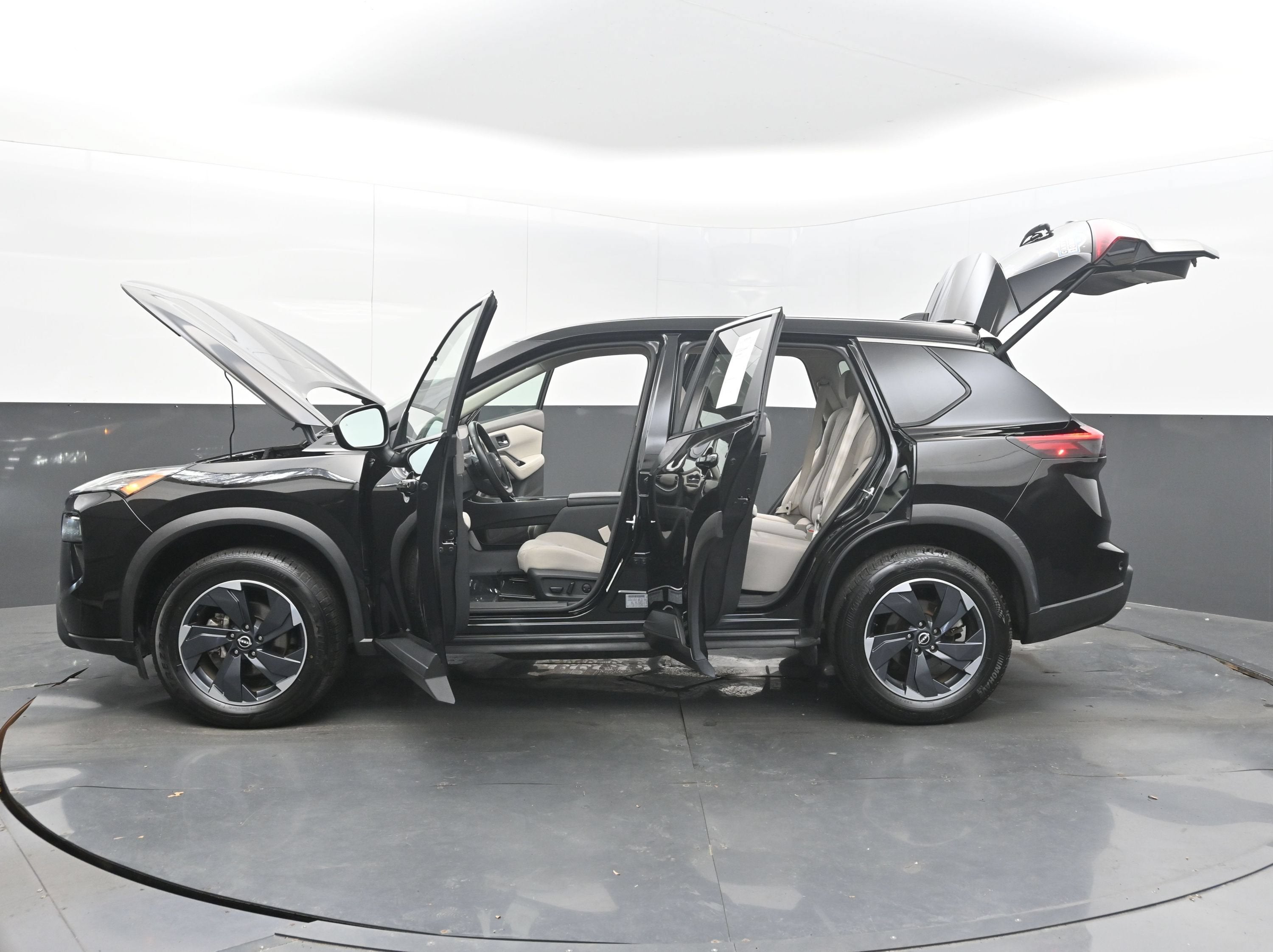 2025 Nissan Rogue SV FWD