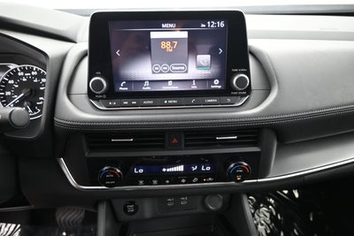 2025 Nissan Rogue SV FWD
