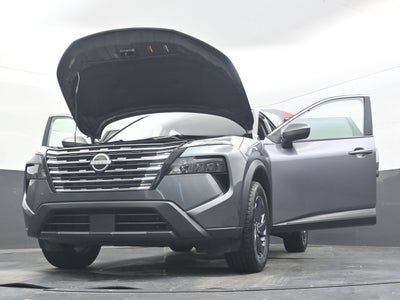 2025 Nissan Rogue SV FWD