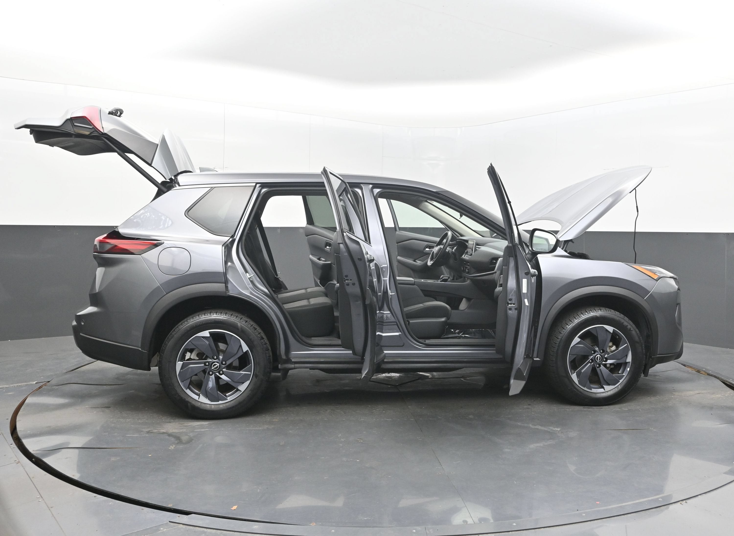 2025 Nissan Rogue SV FWD