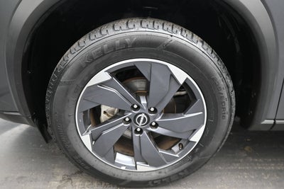 2025 Nissan Rogue SV FWD