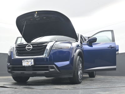 2025 Nissan Pathfinder SV 4WD
