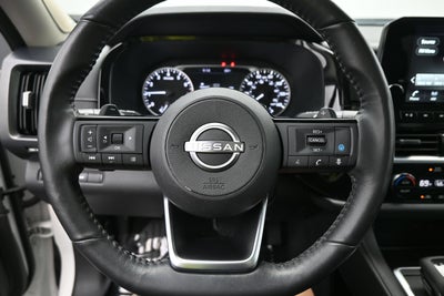 2024 Nissan Pathfinder SL FWD