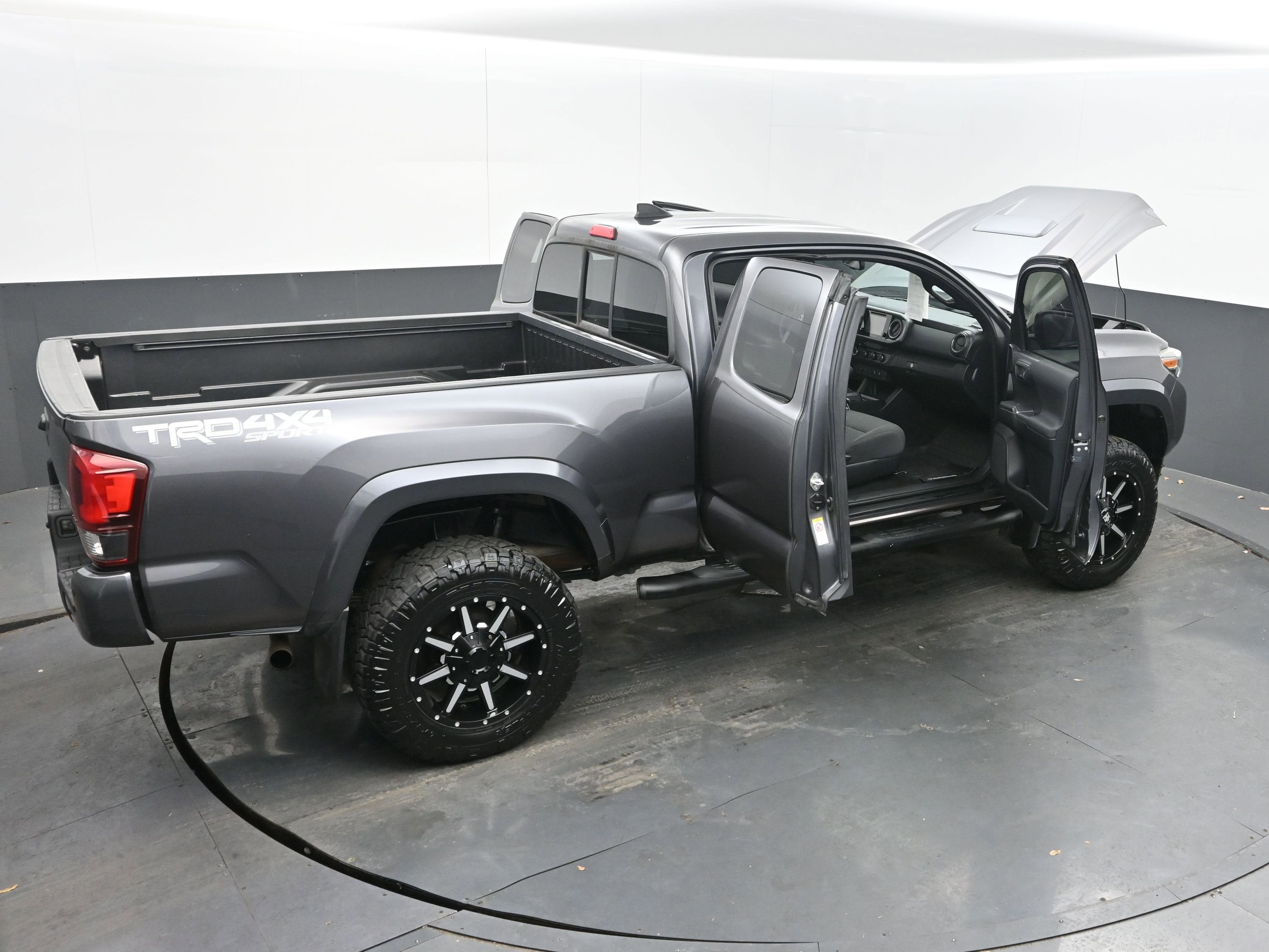 2019 Toyota Tacoma TRD Sport