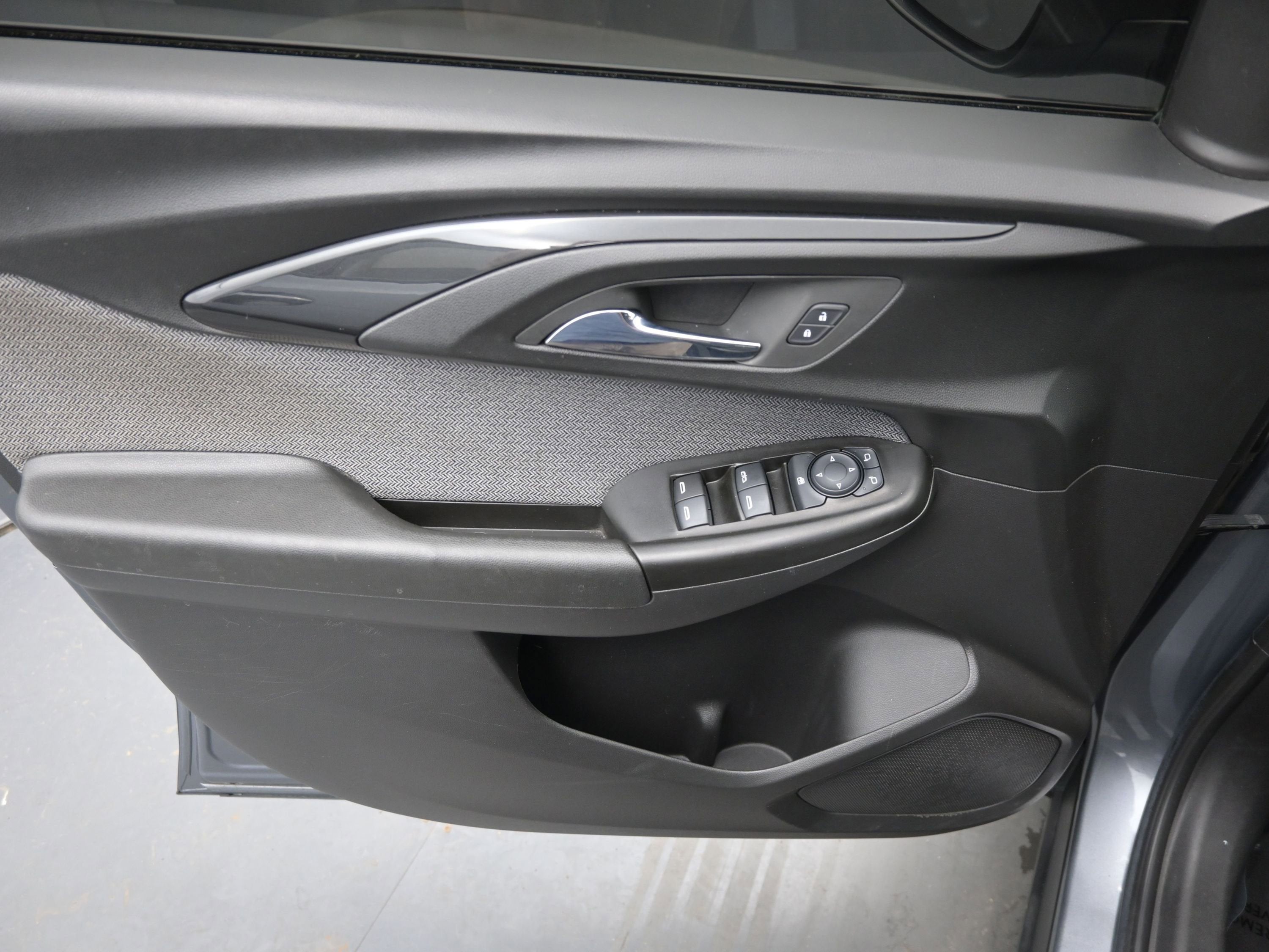 2022 Chevrolet Trailblazer LS