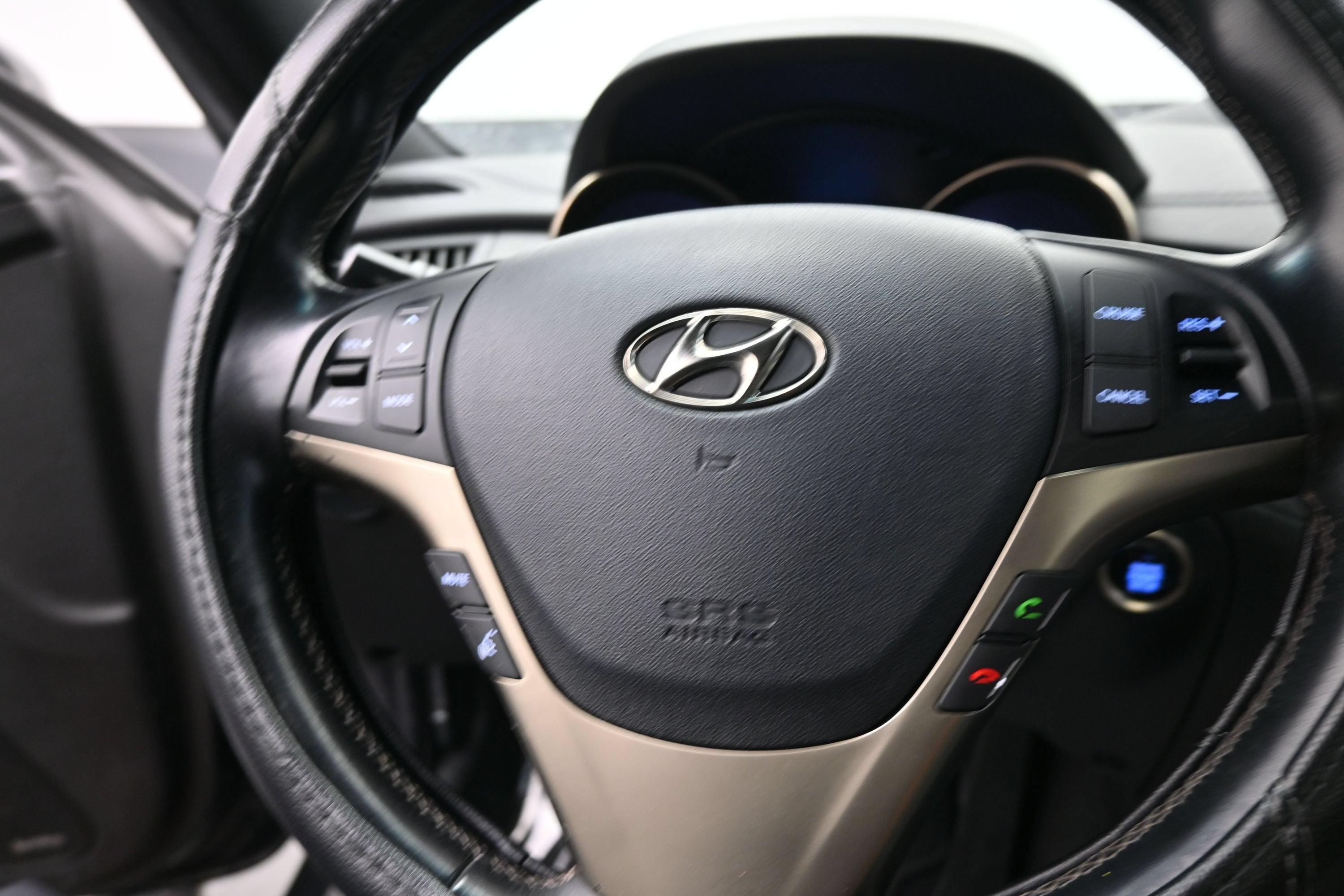 2013 Hyundai Genesis Coupe 2.0T Premium