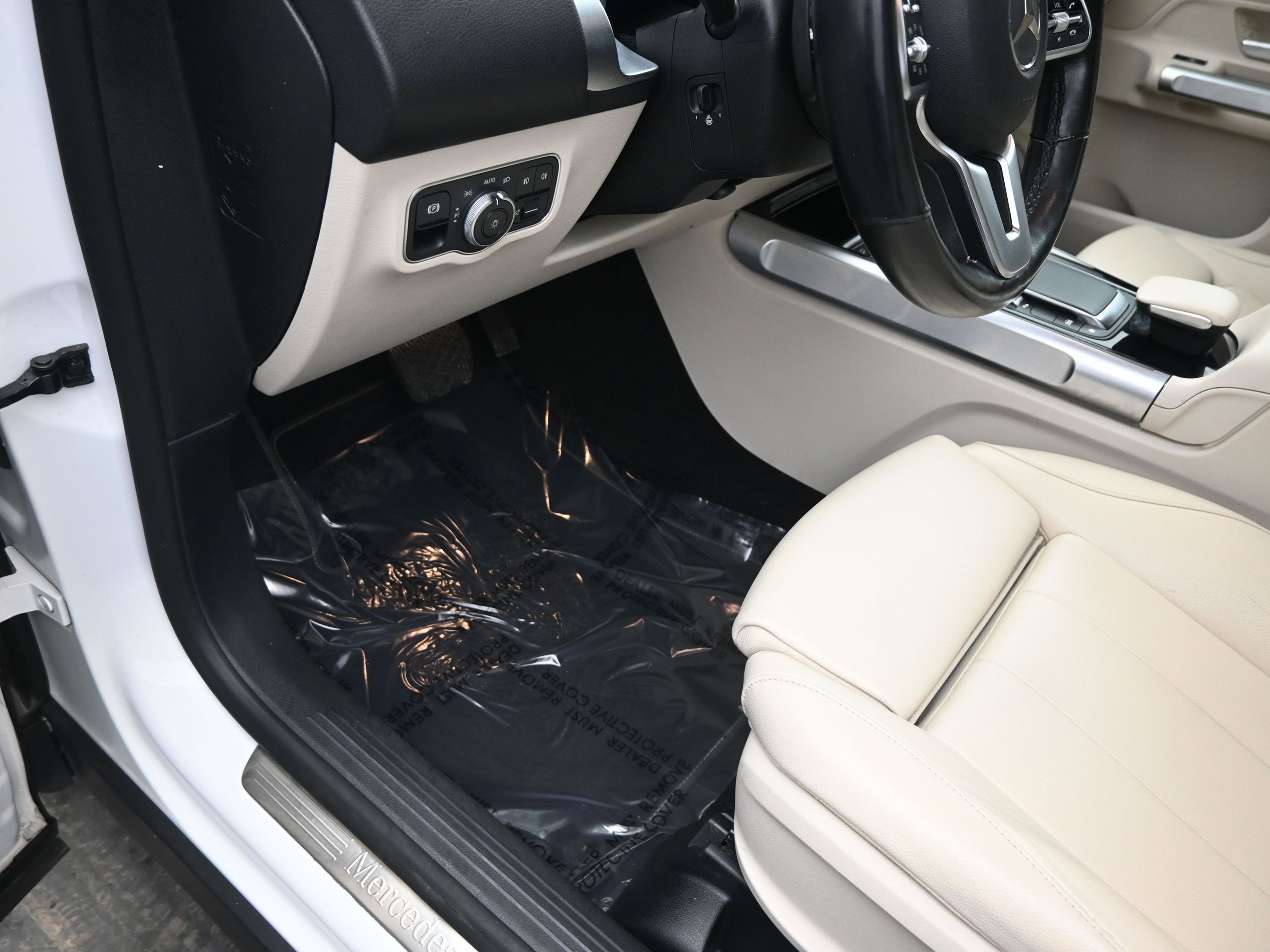 2023 Mercedes-Benz GLB 250 4MATIC®