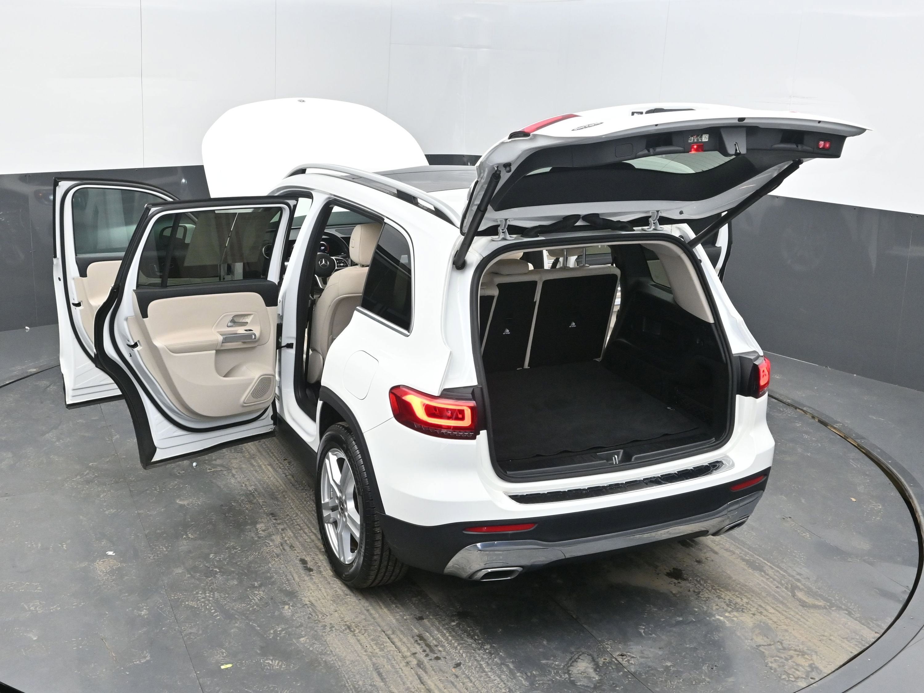 2023 Mercedes-Benz GLB 250 4MATIC®