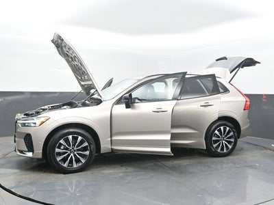 2025 Volvo XC60 B5 Plus