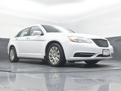 2013 Chrysler 200 LX
