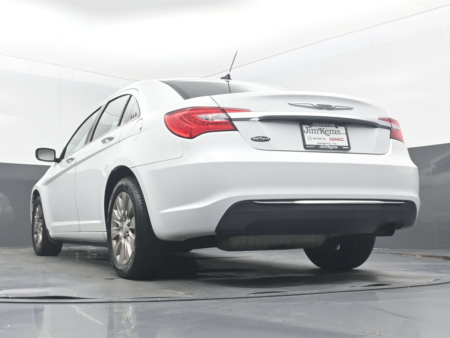 2013 Chrysler 200 LX