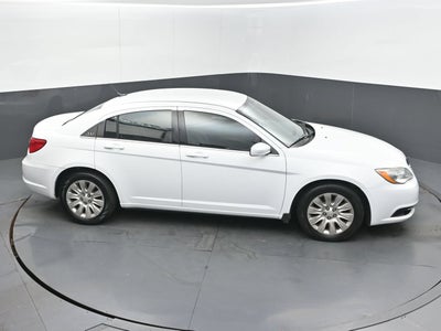 2013 Chrysler 200 LX