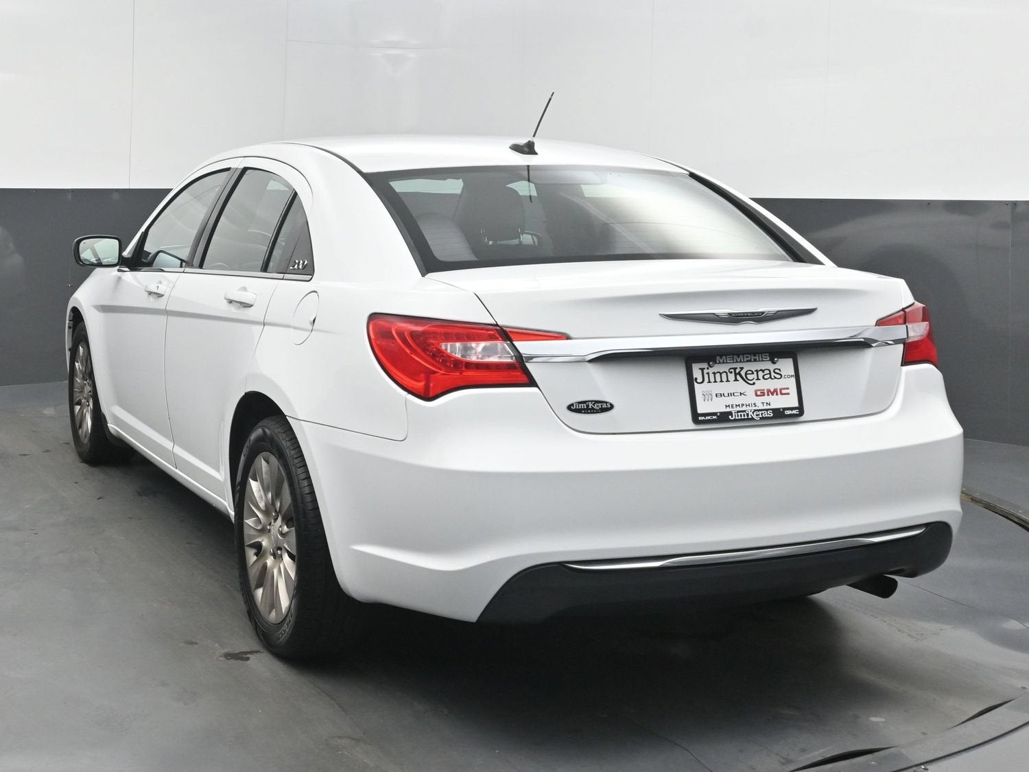 2013 Chrysler 200 LX