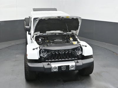 2013 Jeep Wrangler Sahara