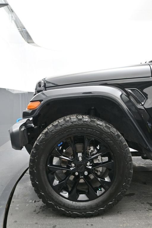 2022 Jeep Wrangler 4xe Unlimited Sahara 4x4