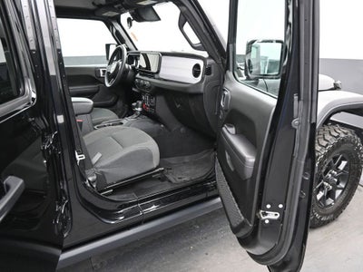 2025 Jeep Wrangler 4-Door Willys 4x4